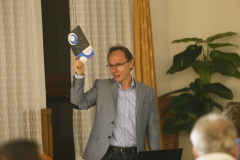 Karol Petrík hovoril o odkaze E. Csereho pre Astronomické Slovensko. (Foto: Pavol Rapavý)